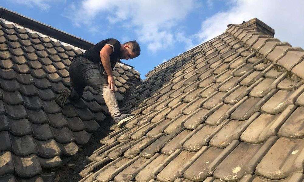 Daklekkage in Barendrecht herstellen